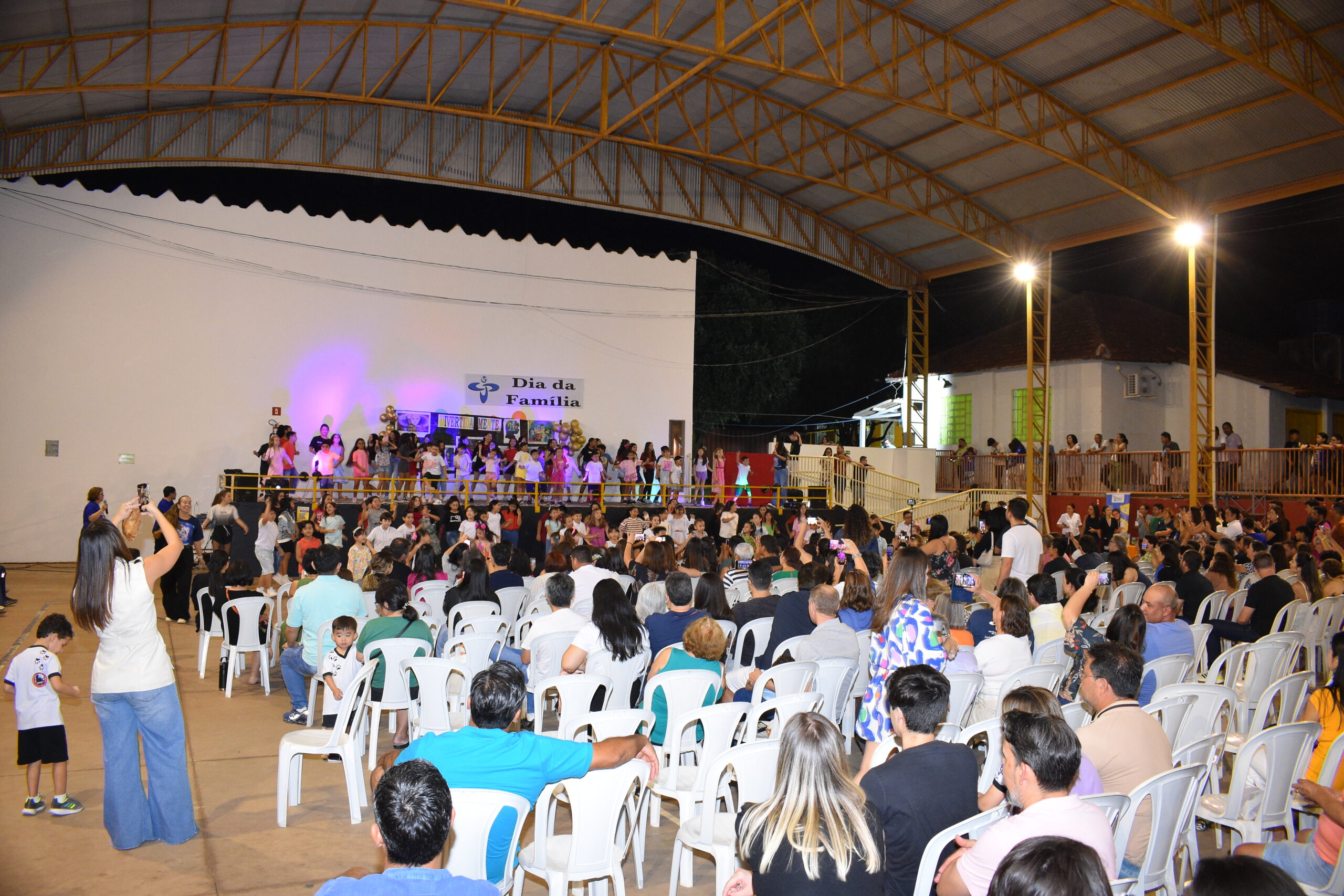 No momento, você está visualizando Escola São José Celebra o Dia da Família com Evento Marcante em Bastos